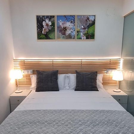 Apartamento Happy Place Madrid Luaran gambar