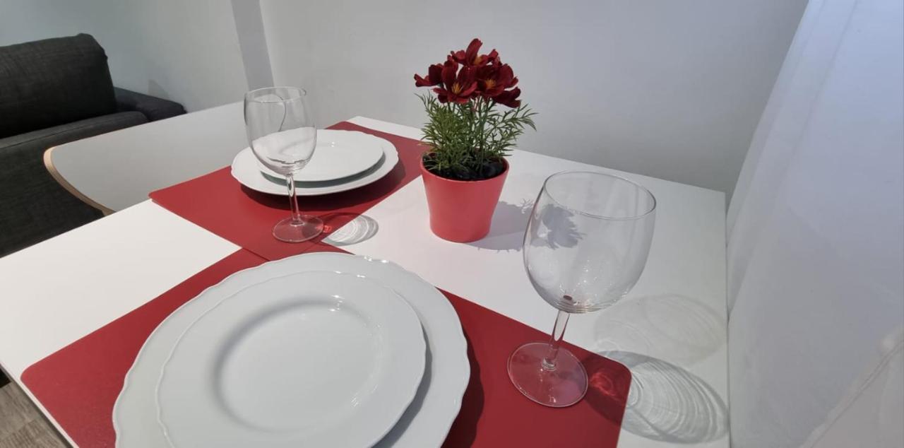 Apartamento Happy Place Madrid Luaran gambar